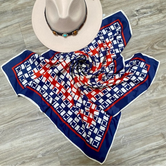 Made in Japan Scarf/wrap w Mediterranean boho coastal vibe - Picture 11 of 12